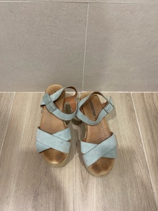 Sandalias cuña mujer azul y marrón