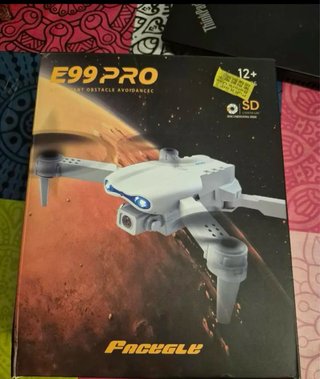 Drone con mando y maletín