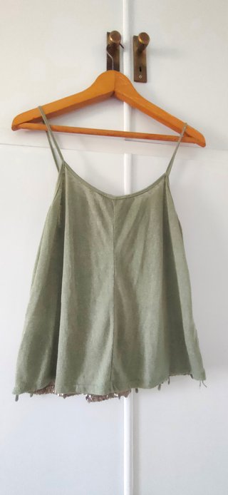 Top tirantes verde caqui Made in Italy