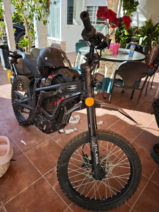 Talaria Sting Pro Eléctrica Negra