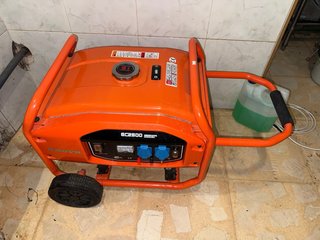 Generador Eléctrico Gasolina EC2500