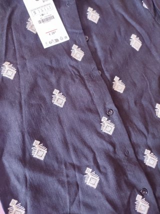 Blusa Zara Estampada Negra