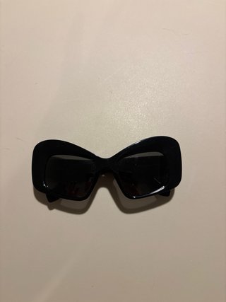 Gafas de sol Loewe negras