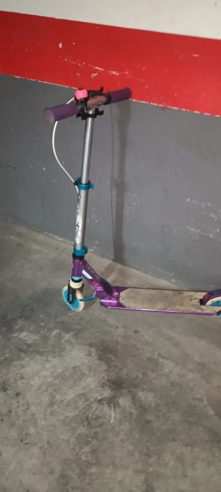 Patinete Decathlon Morado