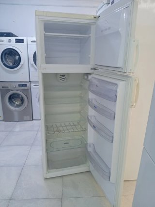 Frigorífico Whirlpool blanco