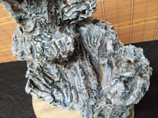 maceta bonsai  estructura Ishizuki para bonsais