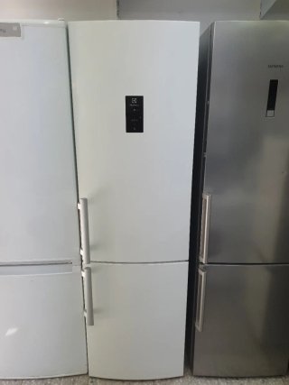 Nevera Electrolux Blanca con Garantía