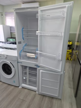 frigorífico combi integrable brandt bic1724es 249l