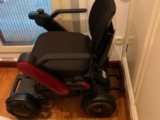 Vendo silla de ruedas WHILL C2 (10/15 km de uso)