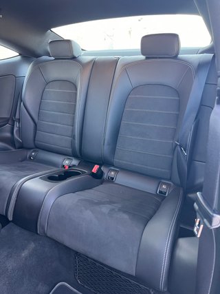 Mercedes-Benz C 300d Coupé AMG Line · 245 CV