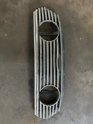 Parrilla Cooper Mk2 con faros adicionales