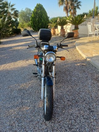 Honda CB250 Naked Negra/Plata