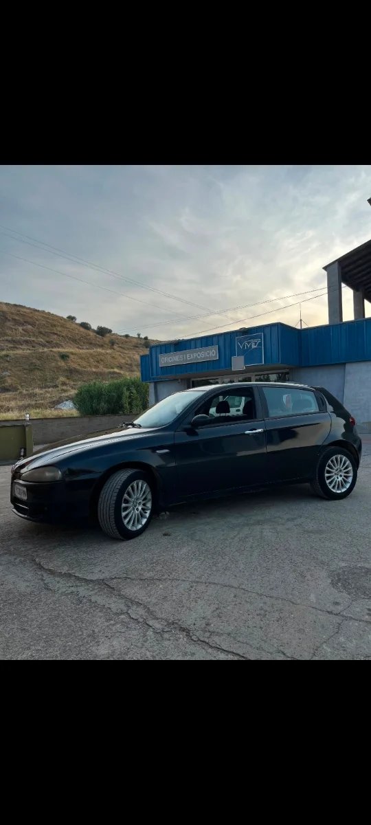 Alfa Romeo 147 2007 - foto 1
