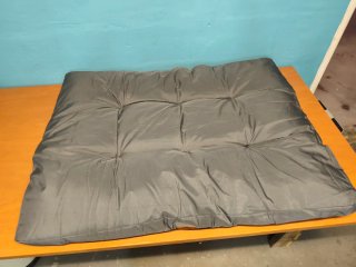 Cama para perro Bedsure NUEVA a estrenar