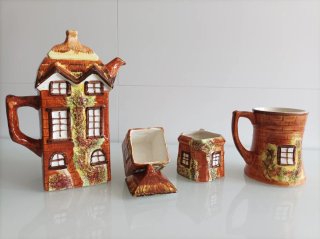 Set Cafetera, Azucarero, Jarrita y Jarra Kesington
