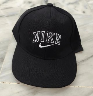 Gorra Nike Negra