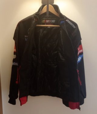 Chaqueta deportiva Mercedes-Benz Vodafone Negra y