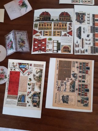 Stampabili per casa delle bambole in miniatura
