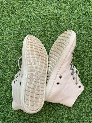 Botas Groundies blancas T.37