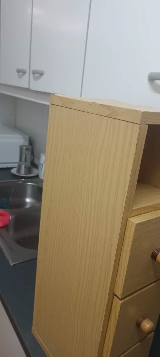 Armario pequeño madera con cajones
