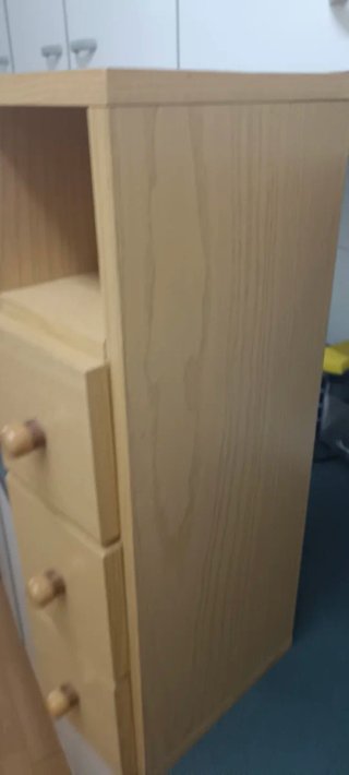 Armario pequeño madera con cajones