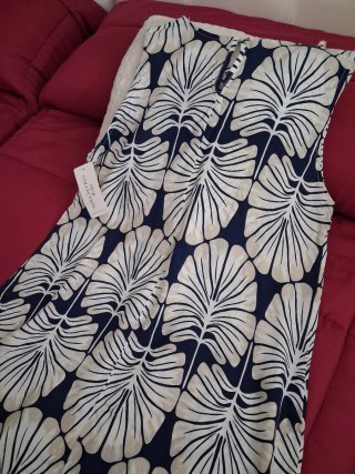 Vestido de verano nuevo. Talla 48/50.