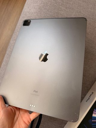 iPad Pro 12.9 5ª Gen 256GB Gris Oscuro
