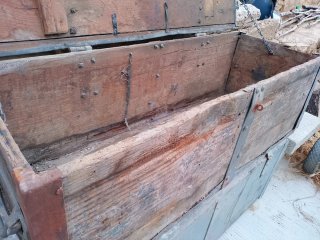 Caja antigua madera y metal transporte vintage