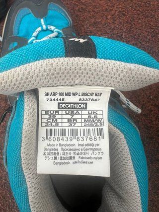 Botas Trekking Quechua Mujer T39 - casi nuevas