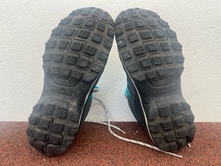 Botas Trekking Quechua Mujer T39 - casi nuevas