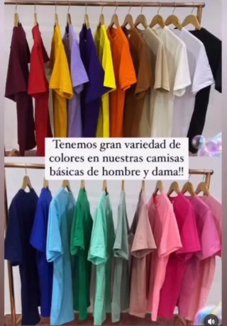 Jeans ajustados con efecto desgastado