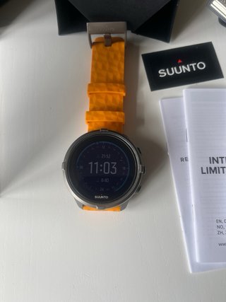 Reloj Suunto Spartan Sport Wrist HR Baro Ámbar