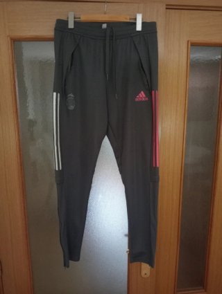 Pantalón Adidas Real Madrid Gris y Rosa