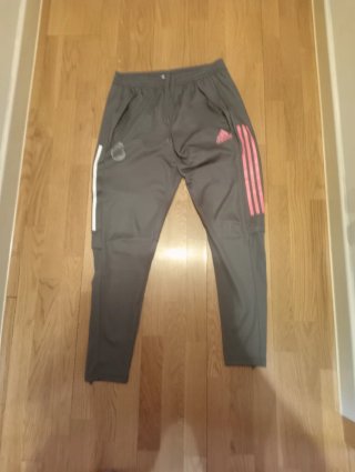Pantalón Adidas Real Madrid Gris y Rosa