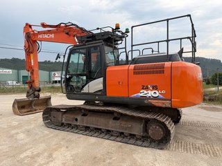 Excavadora Hitachi ZX210 LC6
