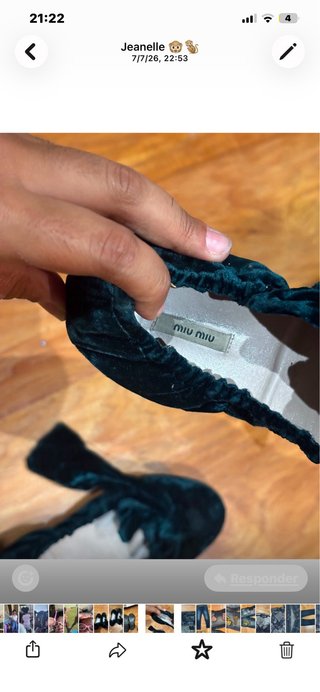 Miu Miu Ballerine in Velluto Verde con Fiocchi