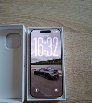iPhone 16 Pro Max Titanio Naturale