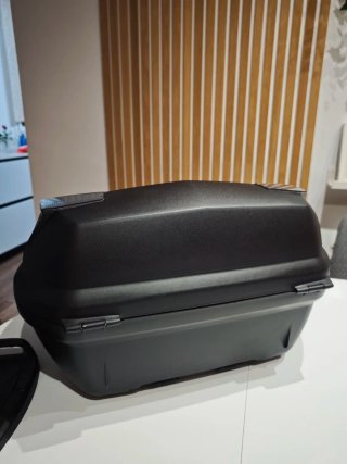 Cofre Givi Blade 47L + Parrilla