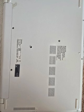 Toshiba Satellite C55D-C | 15,6" | AMD E1-7010