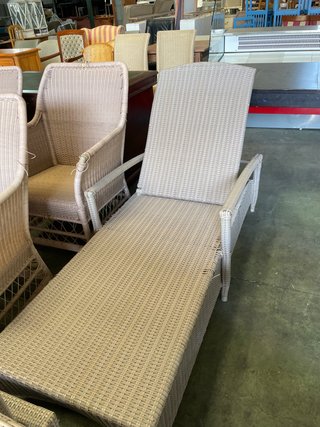 Tumbonas de ratán beige (2 unidades)
