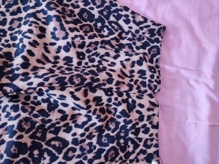 Pantalón Zara animal print