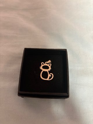 Colgante silueta de gato, plata