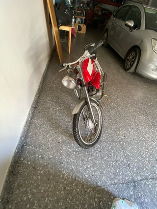 Derbi Rojo y Blanco