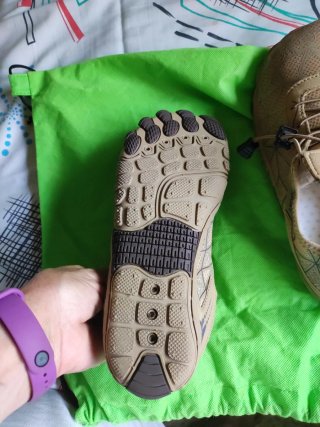Zapatillas deportivas chico beige