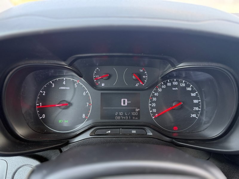 Opel Combo 2021, foto 10