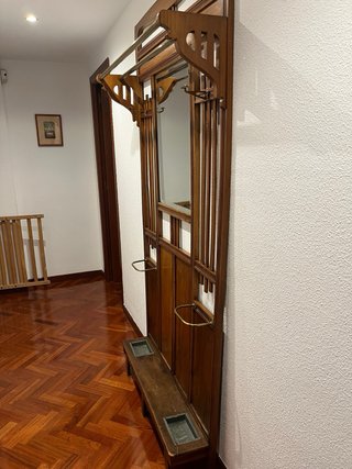 Perchero antiguo madera y metal