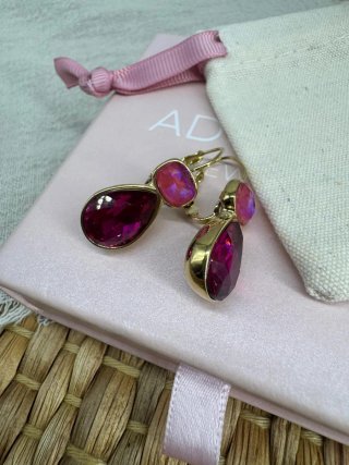 Pendientes de acero con piedras Swarovski fucsia