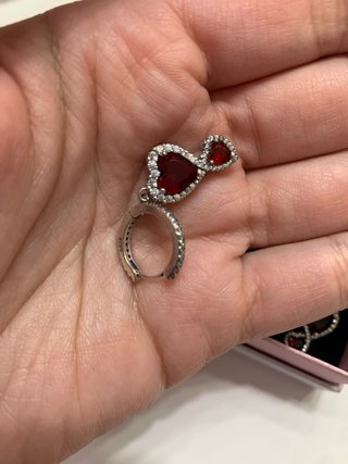 Pendientes Pandora Corazón Rojo y Plata