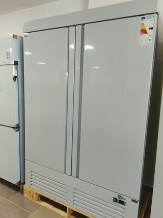 Armario congelador de 2 puertas nuevo
