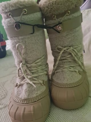 Botas Zara Nieve Talla 37 Beige/Blanco